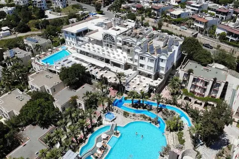 Phoenix Sun Hotel Bodrum in Bodrum — foto 9