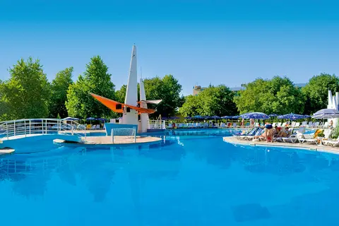 Ralitsa Aqua Club in DoubleTree by Hilton Hotel Varna Golden Sands, foto 13