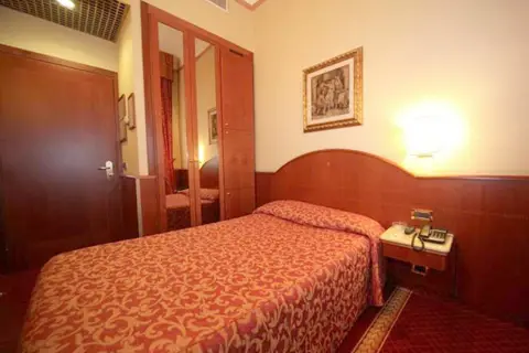 Hotel Montebianco in Milaan — foto 2