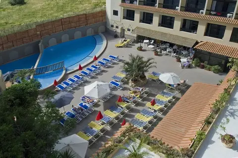 Canifor Hotel in San Lawrenz — foto 10