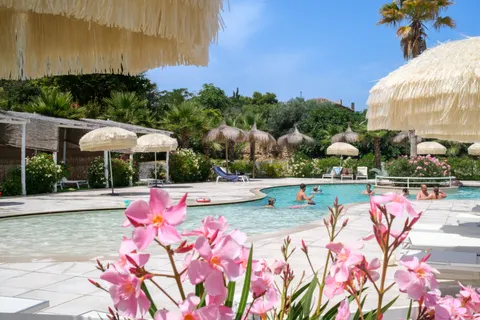 Villa Alwin Beach Resort foto 27