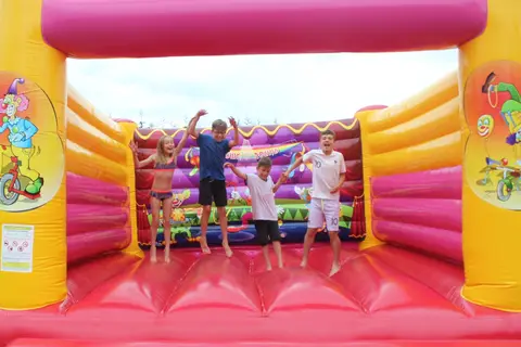 Camping Le Chaponnet in Brem-sur-Mer — foto 20