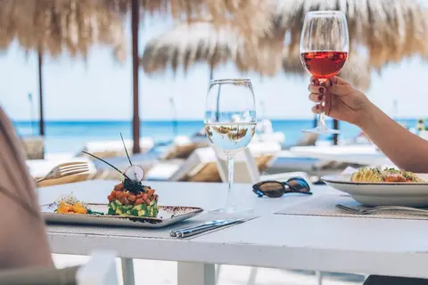 Iberostar Selection Santa Eulalia Ibiza in Santa Eulària des Riu — foto 5