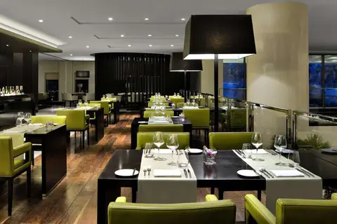 Pullman Dubai Creek City Centre Residences in Dubai — foto 5