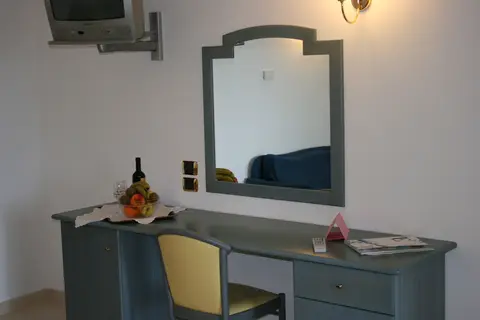 Hotel Scoglio del Leone in Zambrone — foto 8