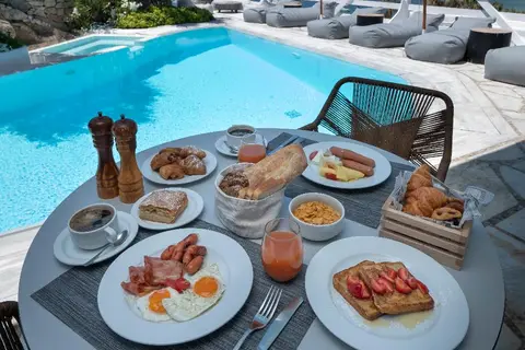 Deliades Hotel in Ορνός — foto 2