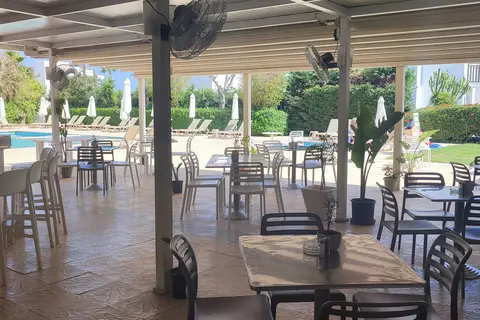 Mandalena Hotel Apartments in Παραλίμνι — foto 26