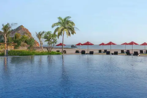 Pullman Lombok Mandalika Beach Resort in Rembitan — foto 26
