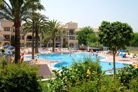 Resort Hotel Puente Real in Torremolinos — foto 8