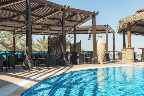 Le Meridien Mina Seyahi Beach Resort & Marina in دبي — foto 24
