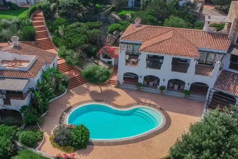 Il Giardino degli Oleandri in Poltu Quatu — foto 8