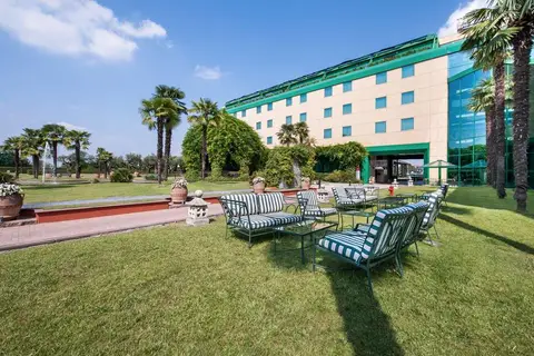 Royal Garden Hotel in Assago — foto 10