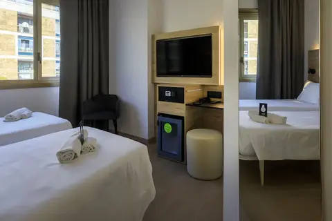 B&B HOTEL Catania City Center in Catania — foto 13