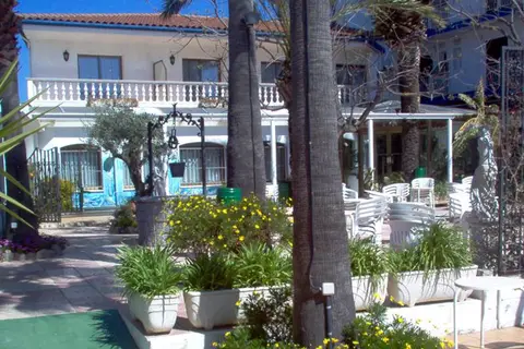 Bamblue Boutique Apartments in Pineda de Mar — foto 18
