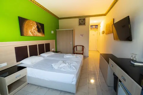 Grecian Fantasia Resort in Φαληράκι — foto 15