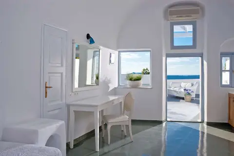 Hotel Cliff Side Suites in Thira Municipal Unit, foto 7