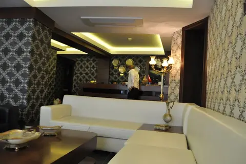 Atik Palace in Fatih — foto 30