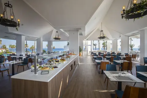 Leonardo Plaza Cypria Maris Beach Hotel & Spa in Paphos — foto 22