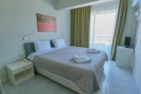 Ivory Hotel in Θεολόγος — foto 29