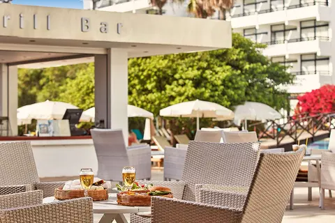 Grecian Bay Hotel in Ayia Napa — foto 22