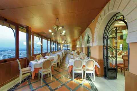 Alhambra Palace Hotel in Granada — foto 8