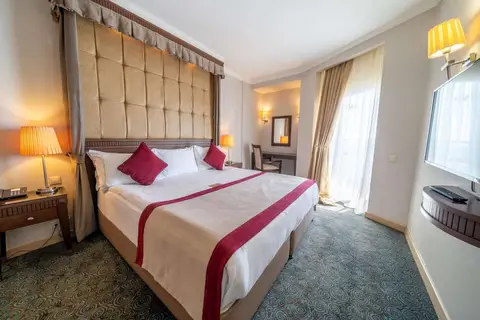 Korumar Hotel De Luxe in Kuşadası — foto 16