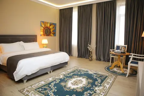 Hotel Colombo in Berat — foto 3