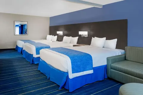 Days Inn & Suites by Wyndham Anaheim At Disneyland Park in Anaheim, foto 10