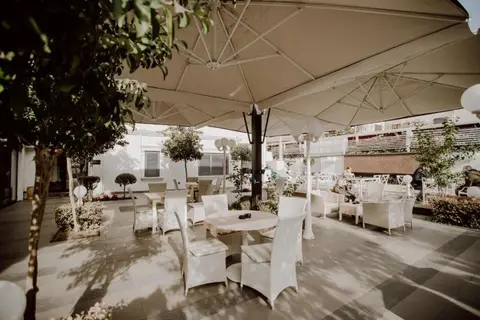 Green House in Tirana — foto 2