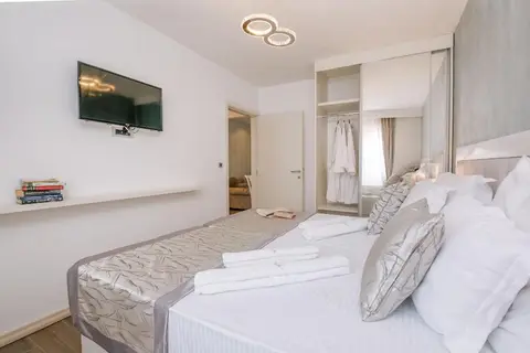 Splendido MB Apartments in Tivat — foto 17