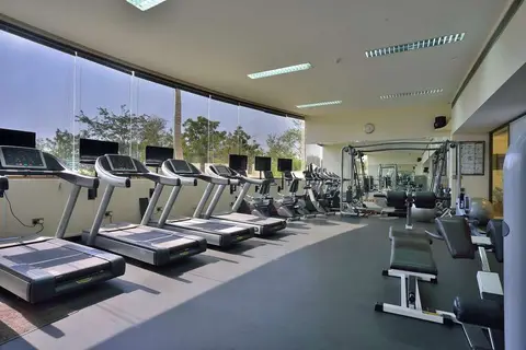 Crowne Plaza Muscat in السيب — foto 11