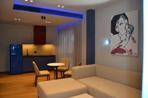 Si Hotel Tirana in Tirana — foto 14