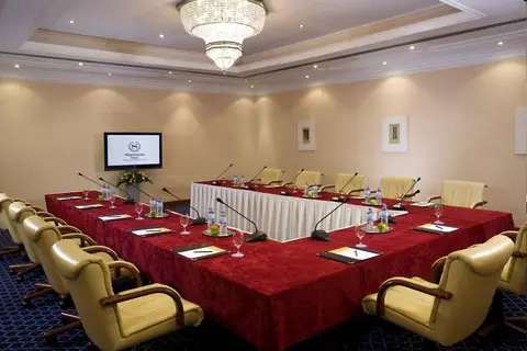Sheraton Grand Doha Resort & Convention Hotel in Doha — foto 13