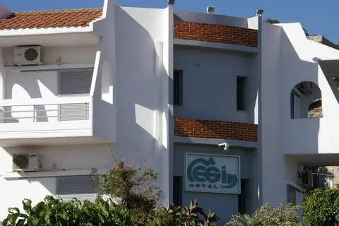 Megim Hotel in Παλαιόχωρα — foto 5