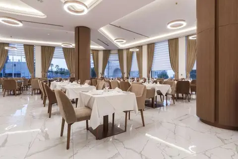 Golden Tulip Vivaldi Hotel in San Ġiljan — foto 9