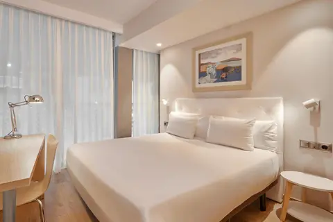 Barcelona Century Hotel in Barcelona — foto 25