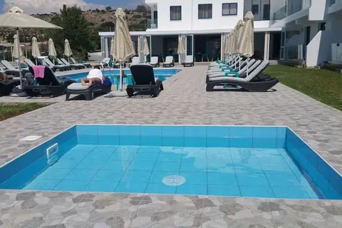 Marica's Boutique Hotel in Kissonerga — foto 2