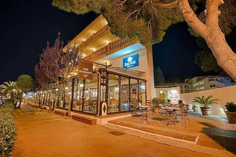 Bell Port Hotel in Cala Agulla, foto 8