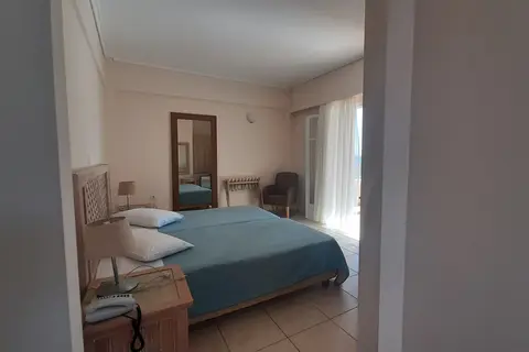 Alonissos Beach Bungalows & Suites Hotel in Βότση — foto 21