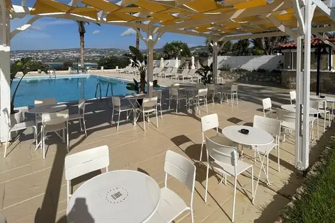 Vrachia Beach Resort in Paphos — foto 20