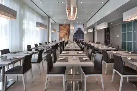 UNAHOTELS Bologna Fiera in Bologna — foto 11