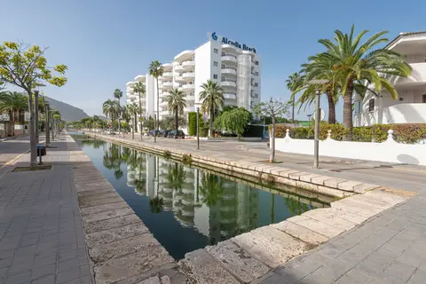 Alcudia Beach Aparthotel in Alcúdia