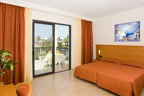 Hotel Tigaki Beach in Τιγκάκι — foto 6