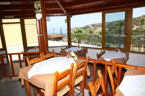 Camari Garden Hotel & Appartementen in Gerani — foto 24