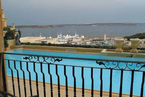 Hotel Grand in Għajnsielem — foto 2