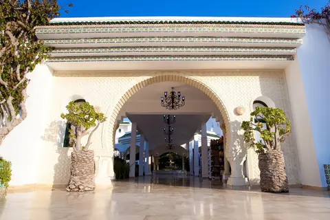 Le Zenith Hotel in الحمامات — foto 17