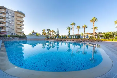 Beach Club Doganay in Alanya