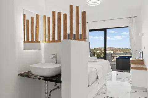 Bianco A Nero in Πλιντρί — foto 18