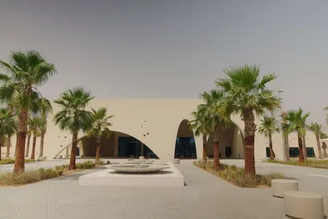 Erth Abu Dhabi in المُزُون — foto 10
