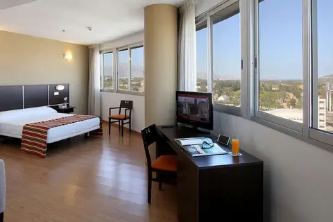 La Estacion Hotel in Benidorm — foto 18